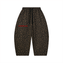 Cargar imagen en el visor de la galería, Unisex Leopard Barrel Leg Sweatpants