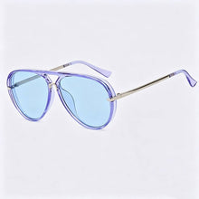 Cargar imagen en el visor de la galería, Pretty Nostalgic Sunglasses
