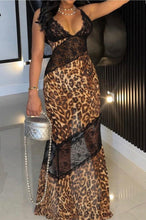 Charger l&#39;image dans la galerie, “P.Luxe Lingerie” Dress
